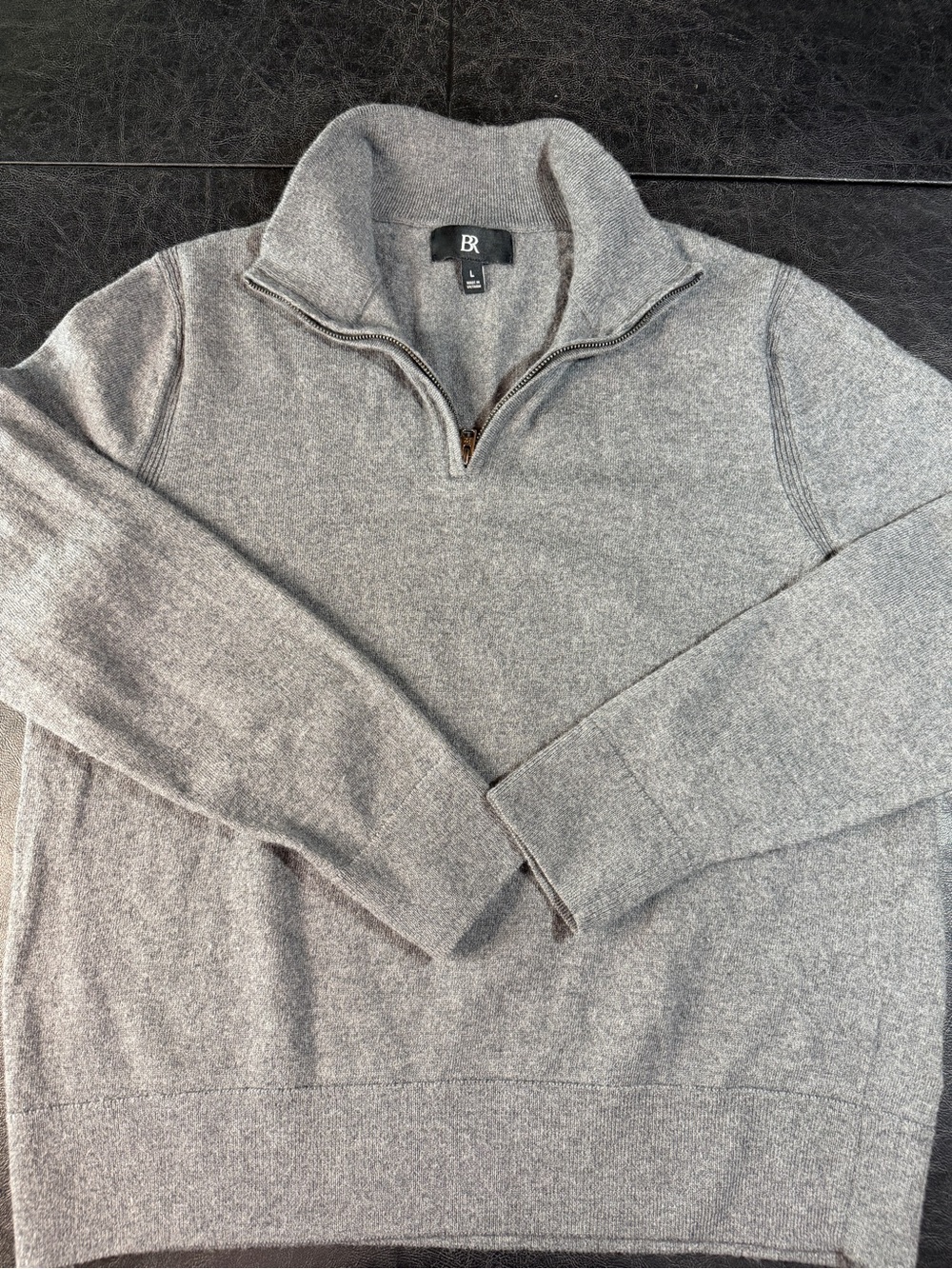Banana Republic Women’s Light Gray Half-Zip Sweater